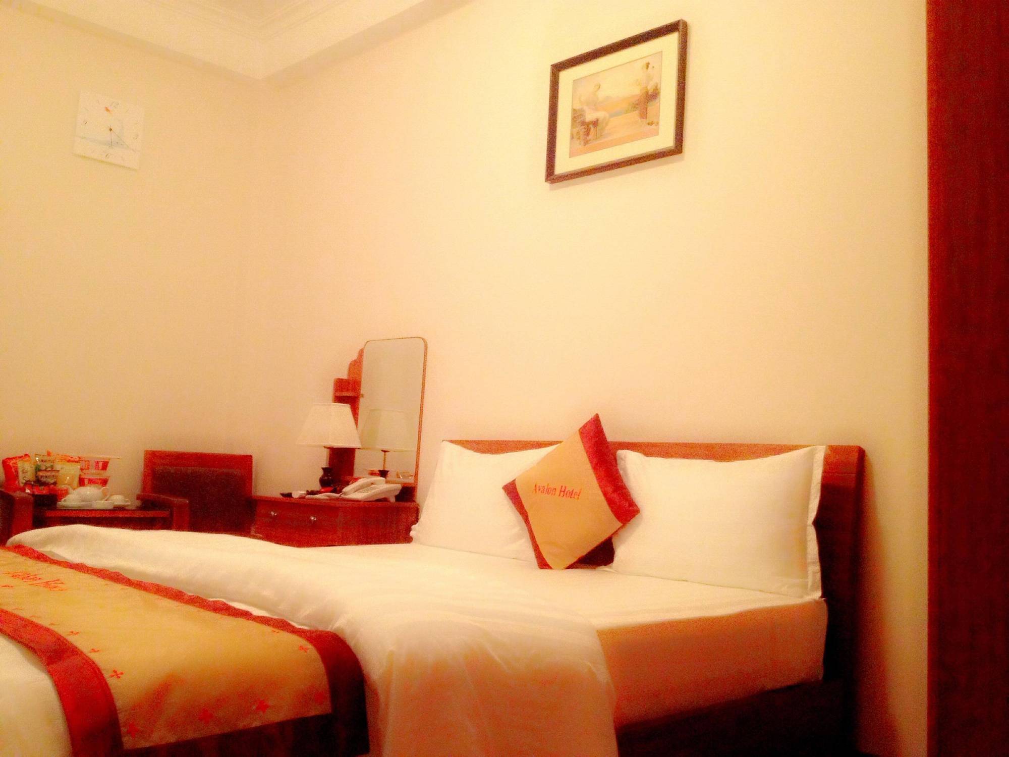 Avalon Hotel Hanoï Extérieur photo